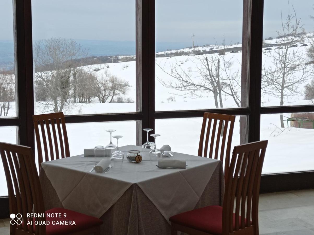 Terrae Eremis: Ristorante, Bar, B&B Roccamorice Ngoại thất bức ảnh